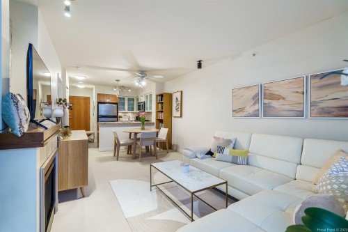 1102-1 Renaissance Square, New Westminster, BC 