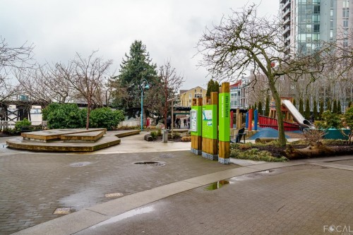 1102-1 Renaissance Square, New Westminster, BC 