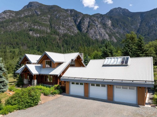 7744 Owl Ridge Road, Mount Currie, BC 