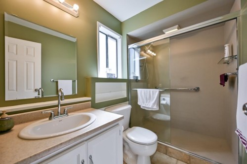 1173 Inlet Street, Coquitlam, BC 