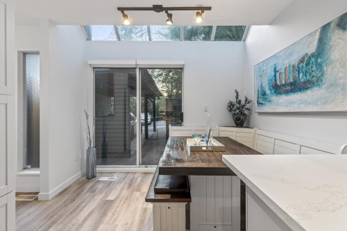 8218 Forest Grove Drive, Burnaby, BC 