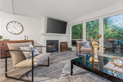 8218 Forest Grove Drive, Burnaby, BC 