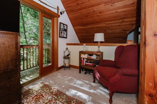 2867 Lower Road, Roberts Creek, BC 