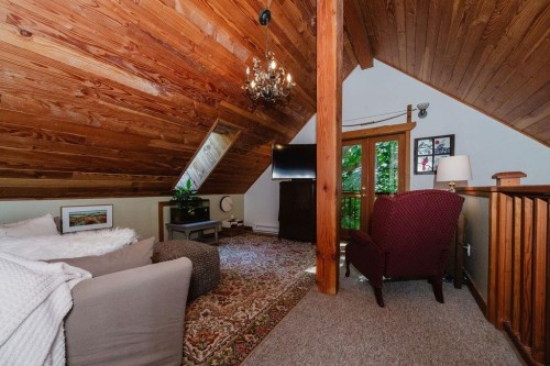 2867 Lower Road, Roberts Creek, BC 