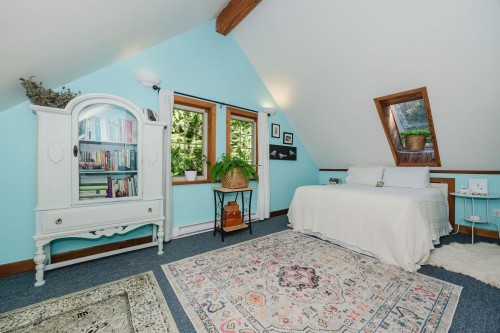 2867 Lower Road, Roberts Creek, BC 