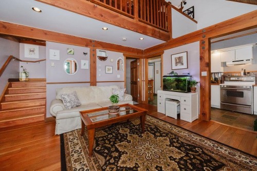 2867 Lower Road, Roberts Creek, BC 