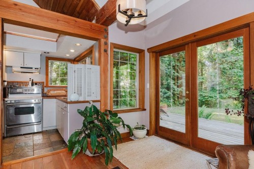 2867 Lower Road, Roberts Creek, BC 