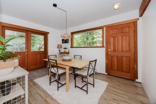 2867 Lower Road, Roberts Creek, BC 