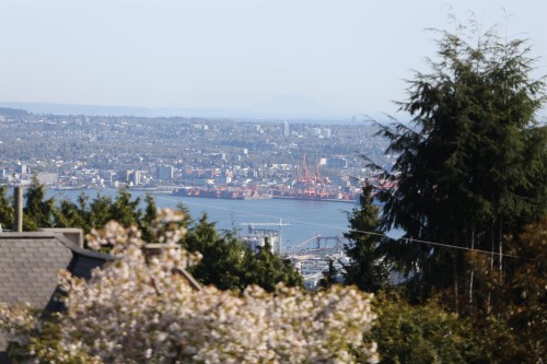1109 Hillside Road, West Vancouver, BC 