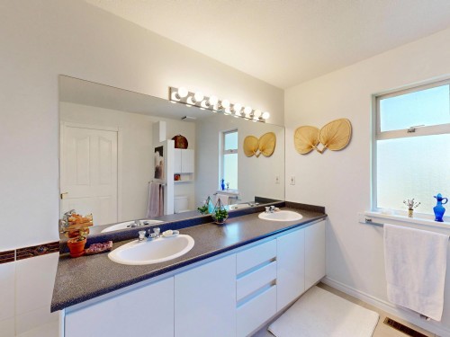 3311 Rakanna Place, Coquitlam, BC 