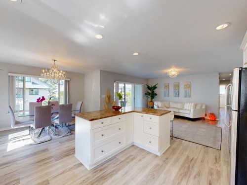 3311 Rakanna Place, Coquitlam, BC 