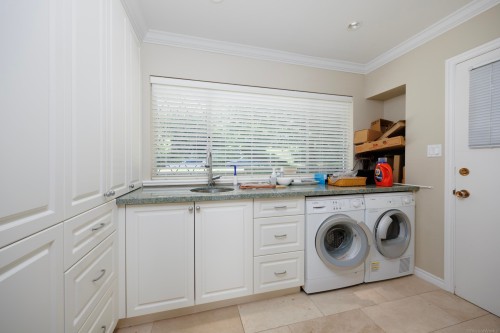 2291 32Nd Avenue W, Vancouver, BC 