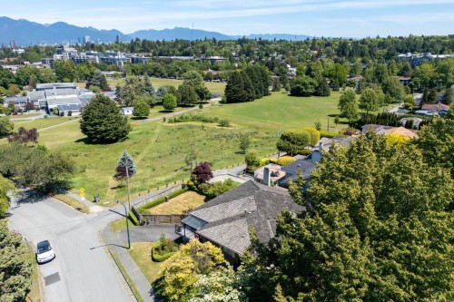 2291 32Nd Avenue W, Vancouver, BC 