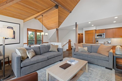 A-4847 Casabella Crescent, Whistler, BC 