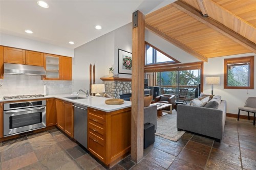 A-4847 Casabella Crescent, Whistler, BC 