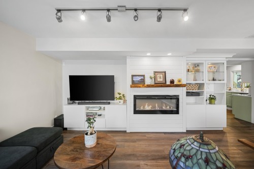 1737 Anderson Way, Port Coquitlam, BC 