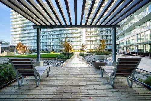 1302-8133 Cook Road, Richmond, BC 
