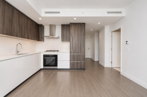 1302-8133 Cook Road, Richmond, BC 