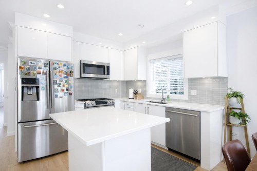 2-8477 Williams Road, Richmond, BC 
