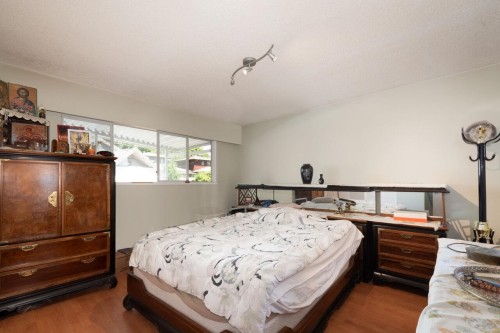 4131 16Th Avenue W, Vancouver, BC 