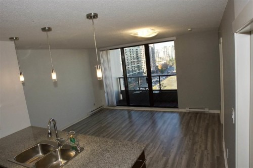 1102-5811 No. 3 Road, Richmond, BC 