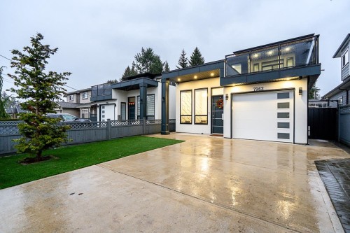 7962 Edmonds Street, Burnaby, BC 