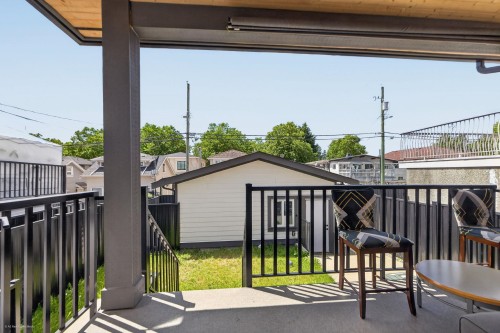 6749 Knight Street, Vancouver, BC 