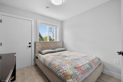 6749 Knight Street, Vancouver, BC 