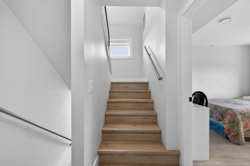 6749 Knight Street, Vancouver, BC 