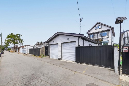 6749 Knight Street, Vancouver, BC 
