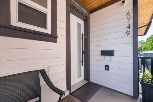 6749 Knight Street, Vancouver, BC 