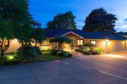 870 King Georges Way  West Vancouver, BC V7S 1S5