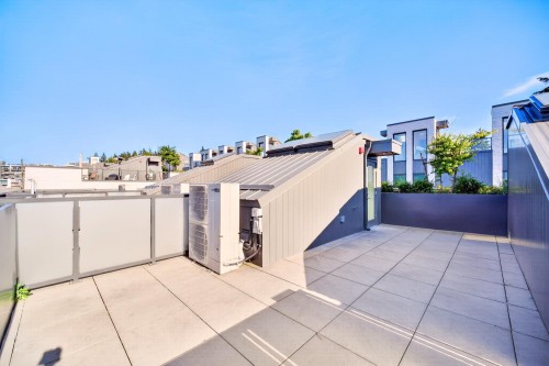 675 30Th Avenue W, Vancouver, BC 