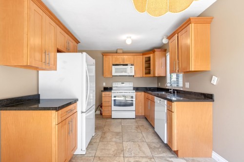 1175 Falcon Drive, Coquitlam, BC 