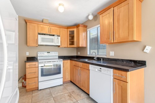 1175 Falcon Drive, Coquitlam, BC 