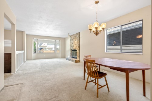 1175 Falcon Drive, Coquitlam, BC 