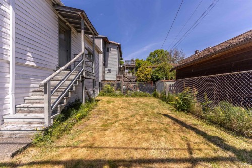 824 Semlin Drive, Vancouver, BC 