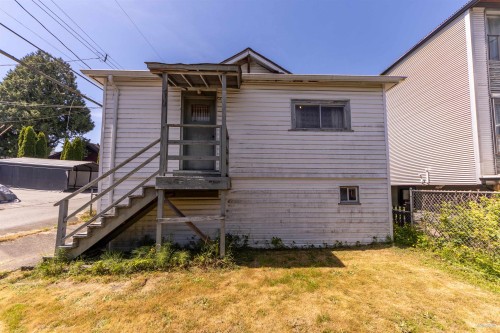 824 Semlin Drive, Vancouver, BC 