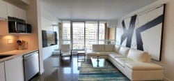 714-221 Union Street Vancouver, BC V6A 0V4