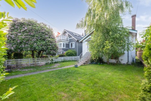 3627 7Th Avenue W, Vancouver, BC 