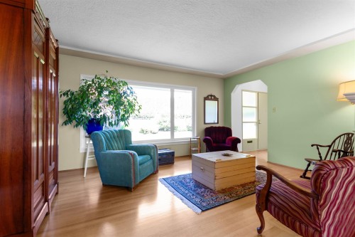 144 Eighth Avenue E, New Westminster, BC 