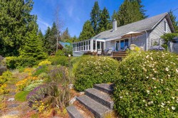 7974 Redrooffs Road Halfmoon Bay, BC V7Z 1C6