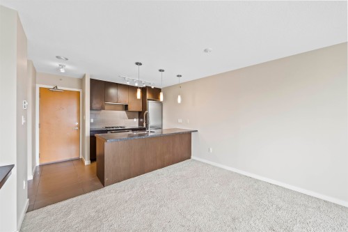 608-2982 Burlington Drive, Coquitlam, BC 