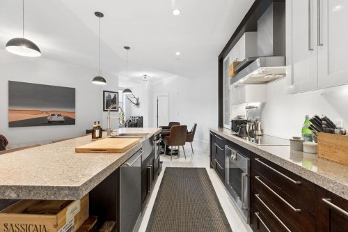 304-1102 Hornby Street, Vancouver, BC 
