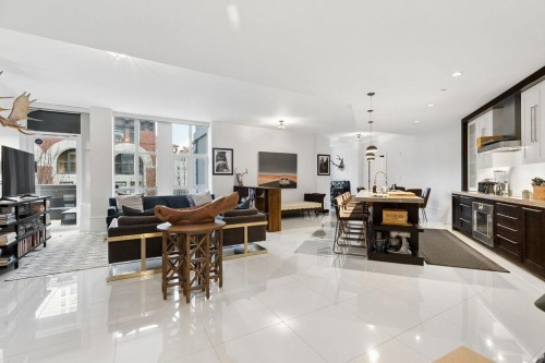 304-1102 Hornby Street, Vancouver, BC 