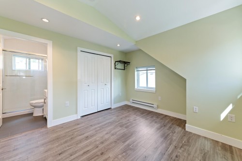 2744 10Th Avenue W, Vancouver, BC 