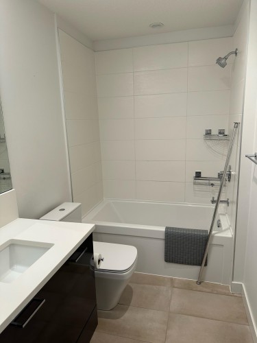 212-3581 Ross Drive, Vancouver, BC 
