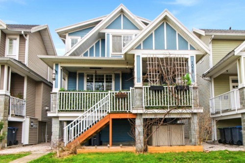 1029 Salter Street  New Westminster, BC V3M 0H5
