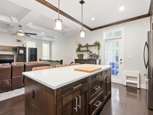 1029 Salter Street, New Westminster, BC 
