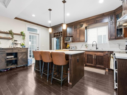 1029 Salter Street, New Westminster, BC 